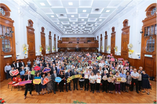 去香港留學要多少GPA，香港的大學對GPA要求是多少？
