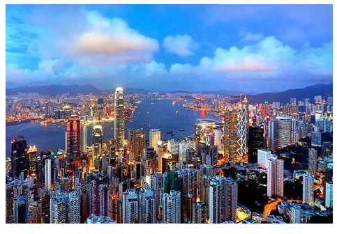 留學(xué)香港中介費用多少錢呢？