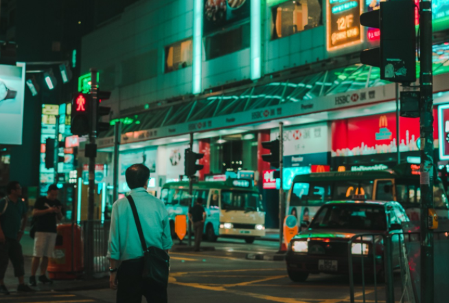 香港投資移民經(jīng)歷有哪些分享呢？