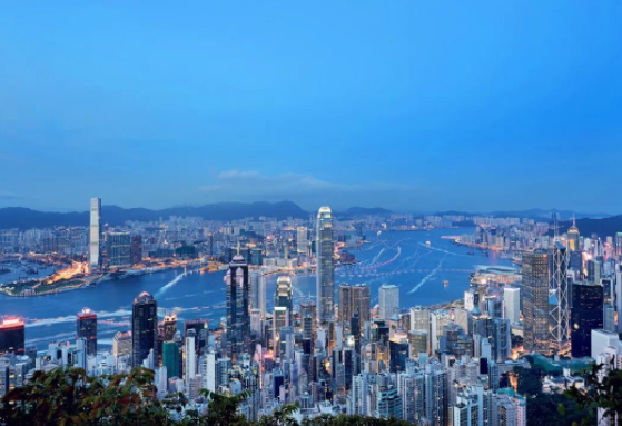 想移民香港同時保留內地身份嗎？